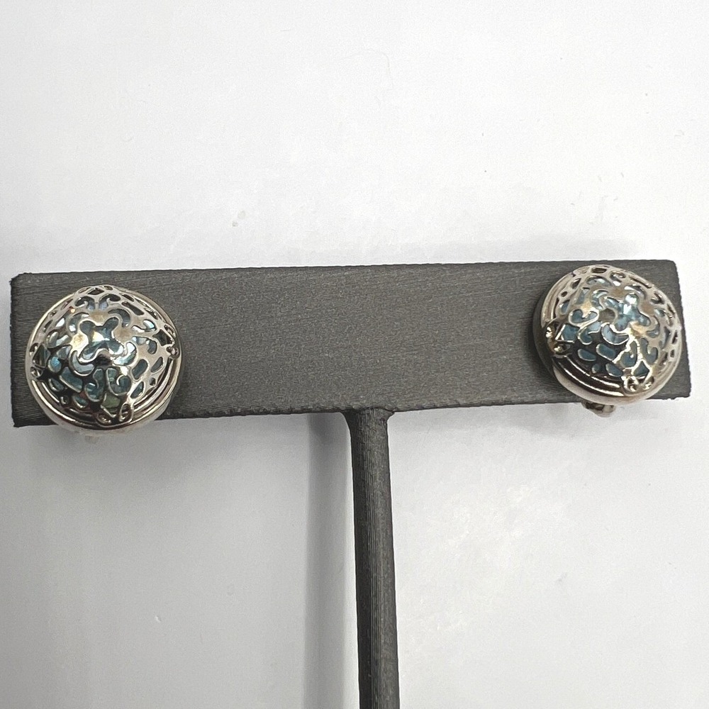 Vintage Avon Clip On Earrings Blue‎ Stone Silver Tone Flower Button